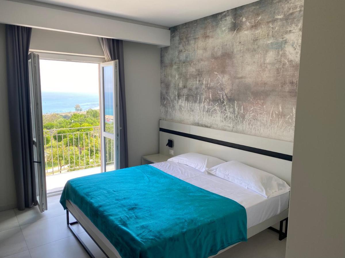 Aether Suites Tropea - Free Private Parking Ngoại thất bức ảnh
