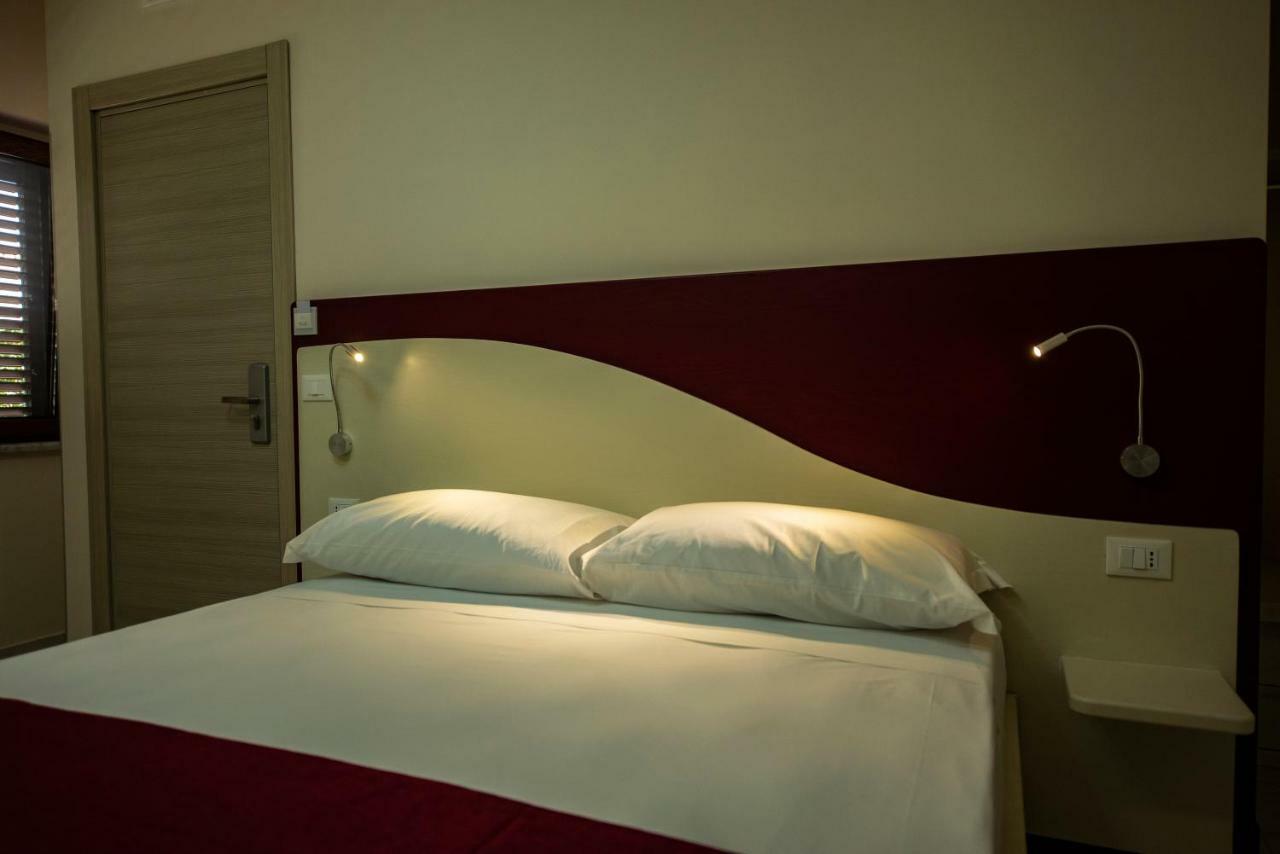 Aether Suites Tropea - Free Private Parking Ngoại thất bức ảnh