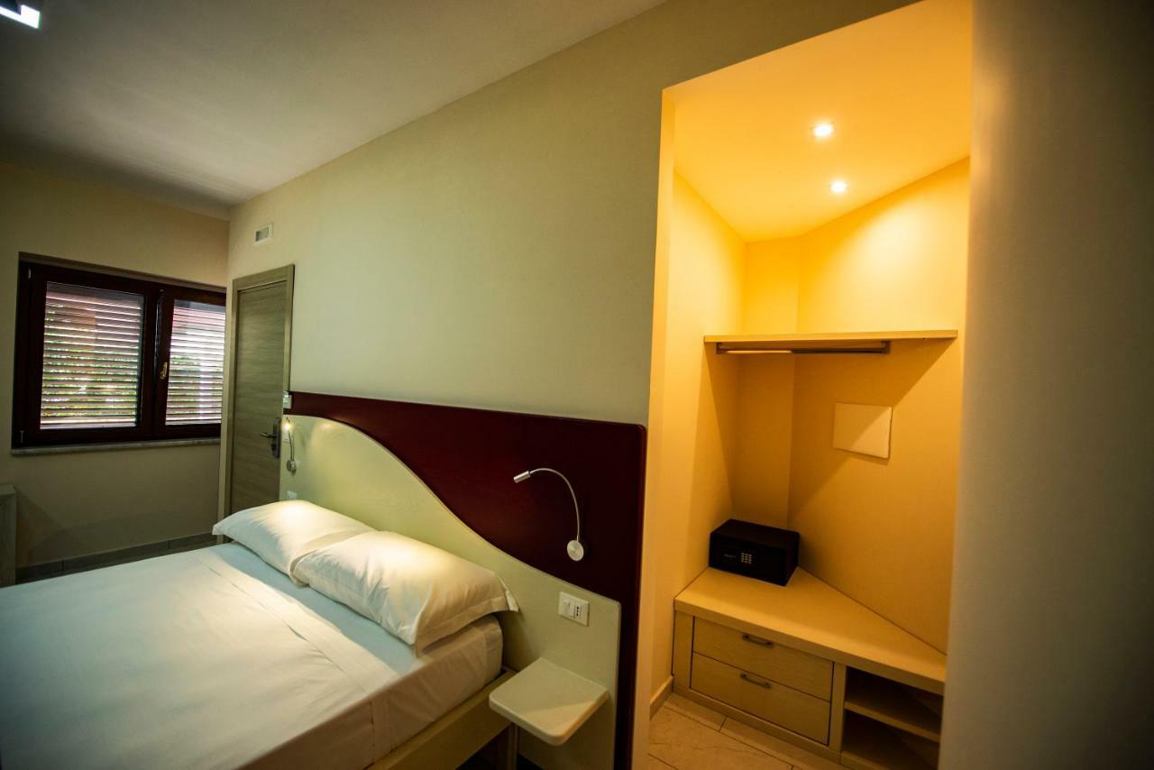 Aether Suites Tropea - Free Private Parking Ngoại thất bức ảnh