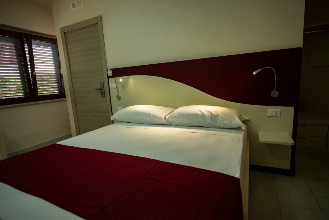 Aether Suites Tropea - Free Private Parking Ngoại thất bức ảnh
